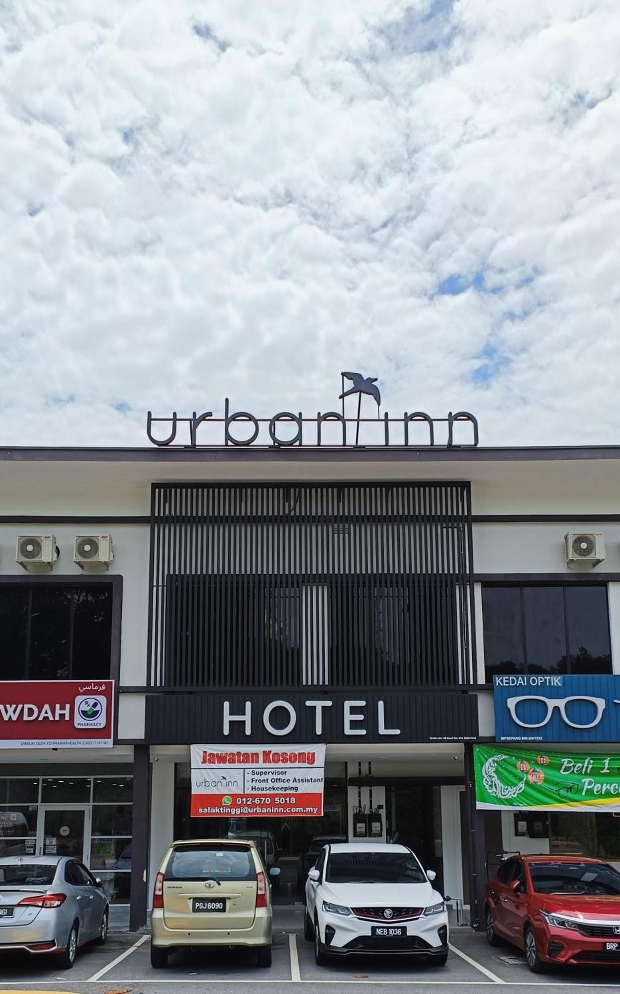 Urban Inn, Salak Tinggi Sepang Eksteriør billede