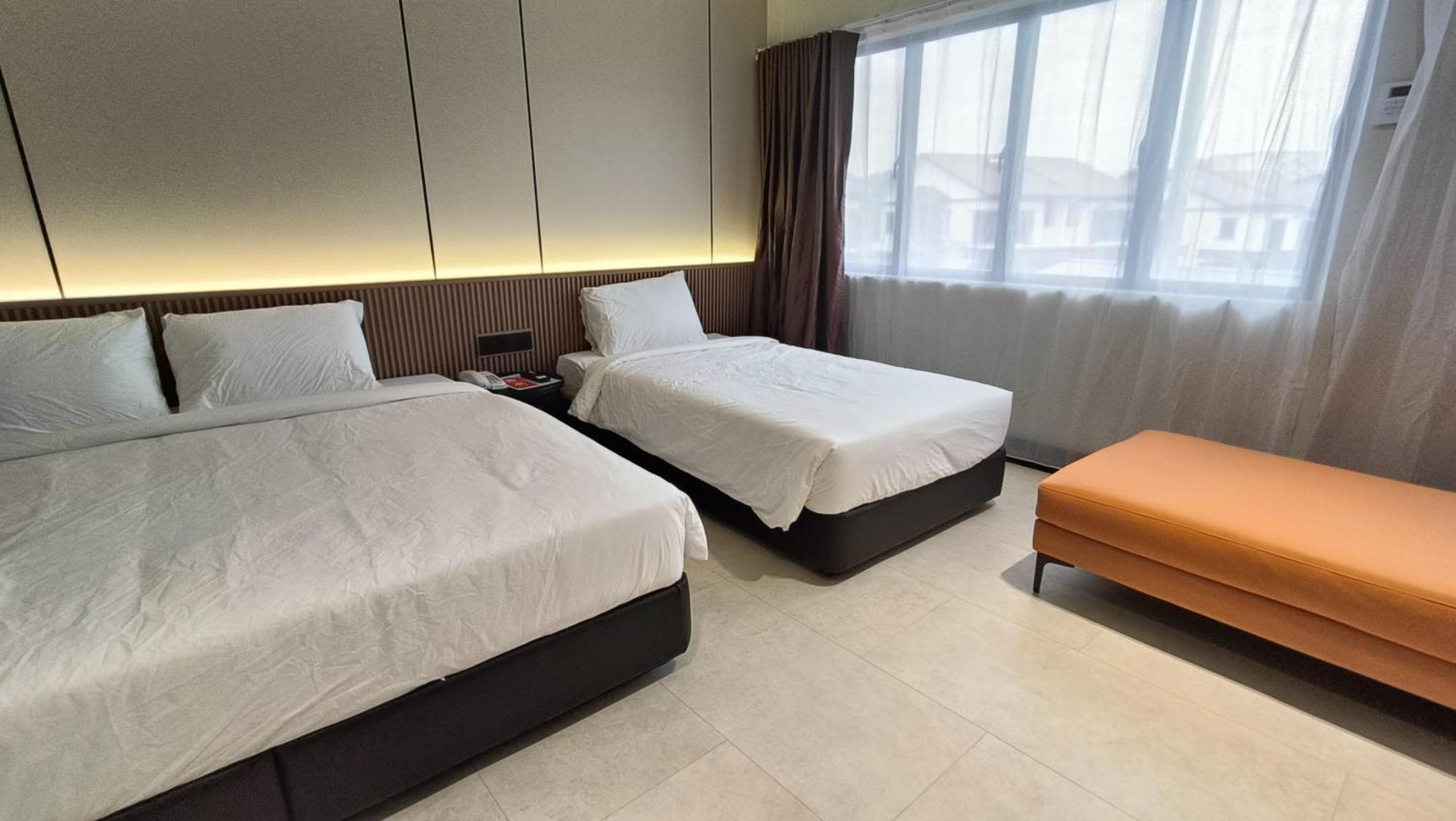 Urban Inn, Salak Tinggi Sepang Eksteriør billede