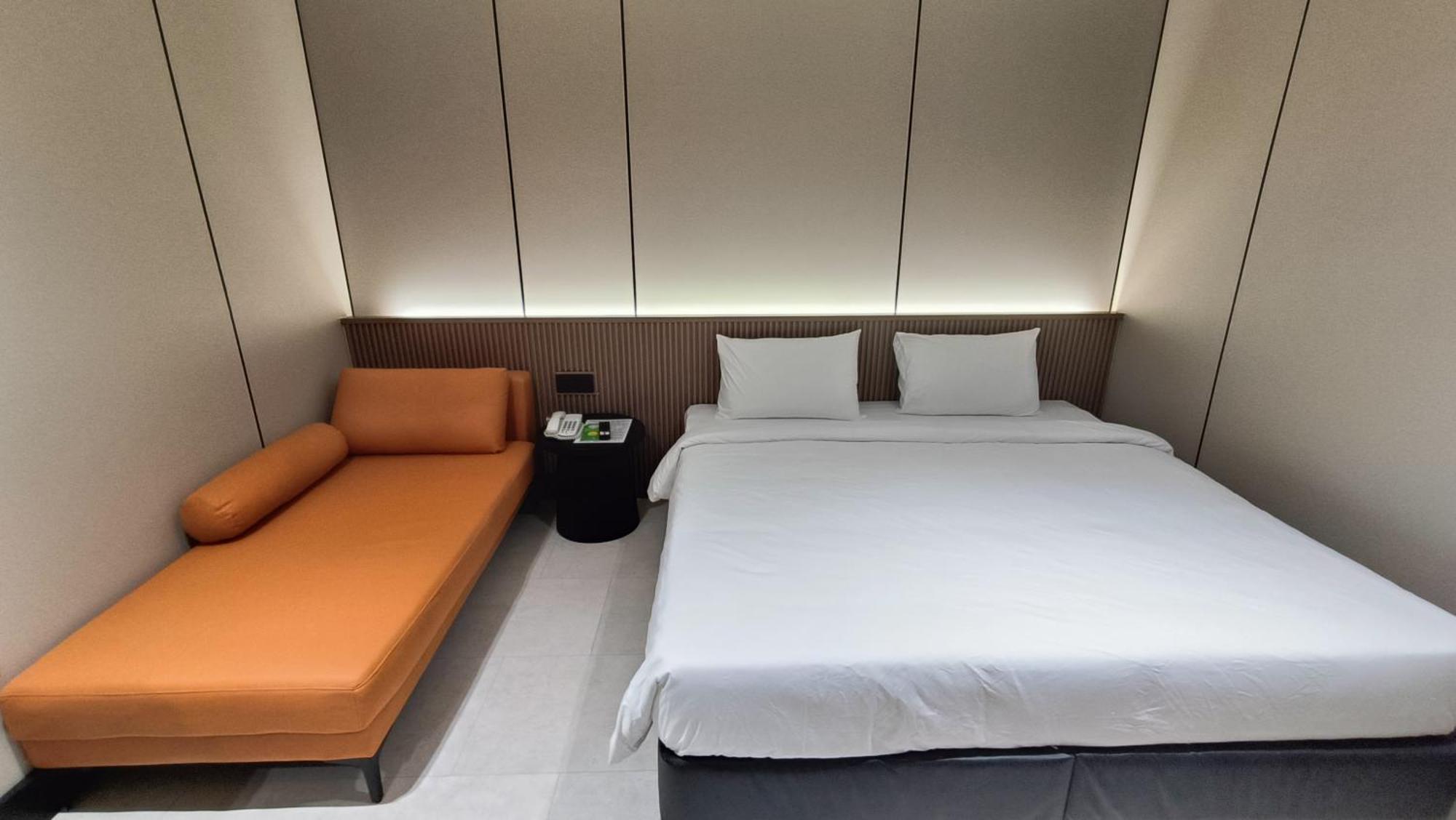 Urban Inn, Salak Tinggi Sepang Eksteriør billede